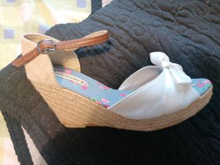 zapato cuña nuevo