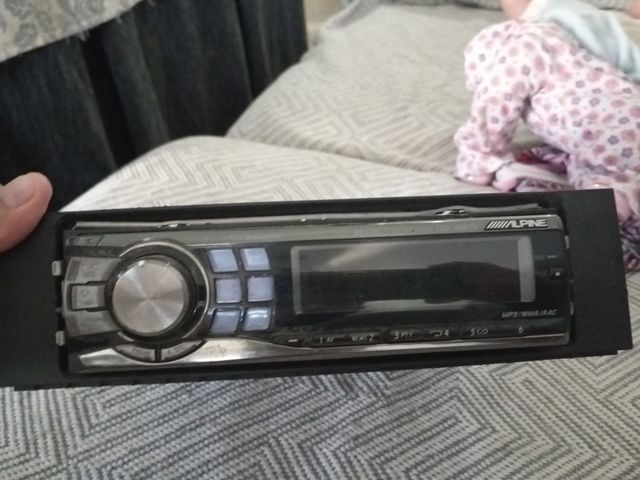radio Alpine 50x4