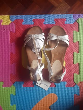 sandalias color plata