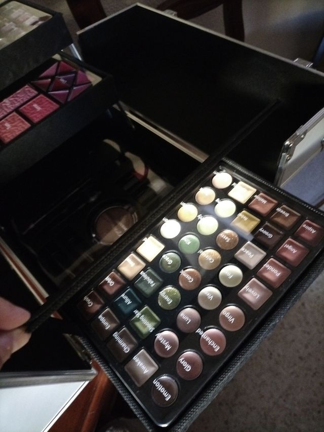 Maletín de maquillaje