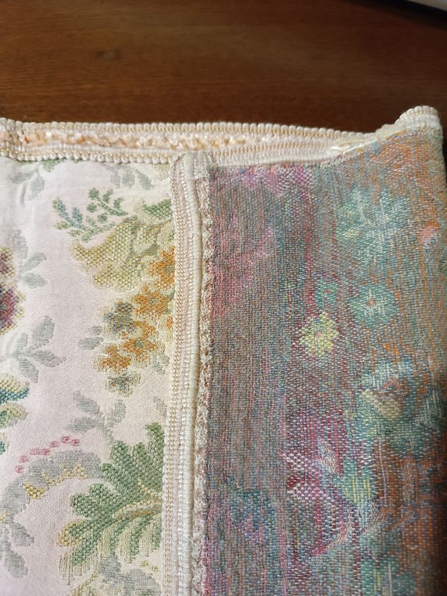 Runner tavolo cucito a mano