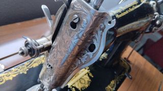 MAQUINA DE COSER SINGER