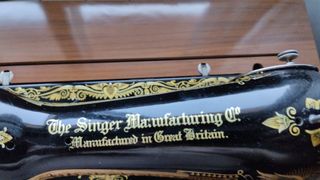 MAQUINA DE COSER SINGER