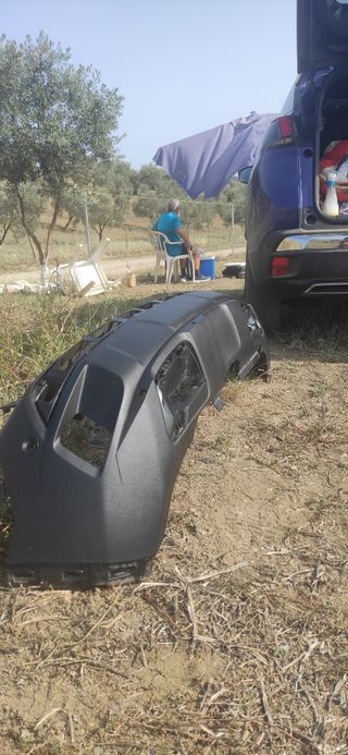 paragolpe trasero Peugeot 3008