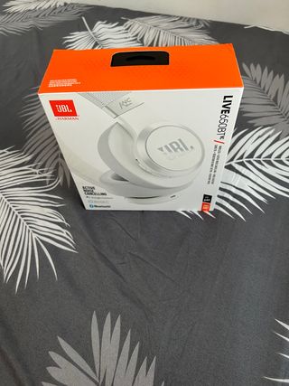 AURICULARES JBL LIVE 650 BT