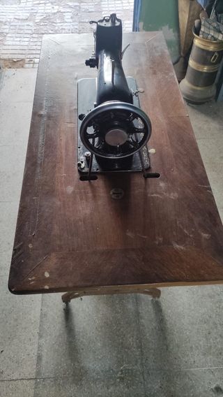Máquina de coser SIGMA