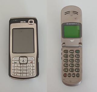 2 Teléfonos Móviles Antiguos