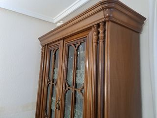 Mueble Vitrina Salón Clasico