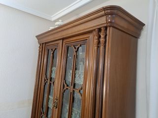 Mueble Vitrina Salón Clasico