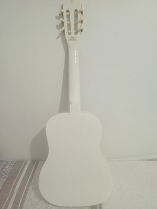 guitarra acústica 