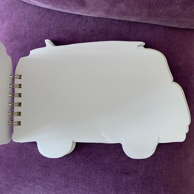 Taccuino a forma di furgone