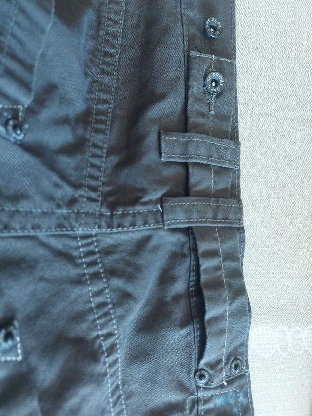 pantaloni  uomo con chiusura a, bottoni