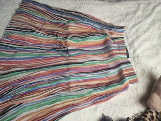 Falda MIDI plisada Zara 