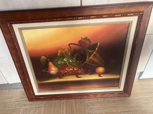 Cuadros espejo y reloj