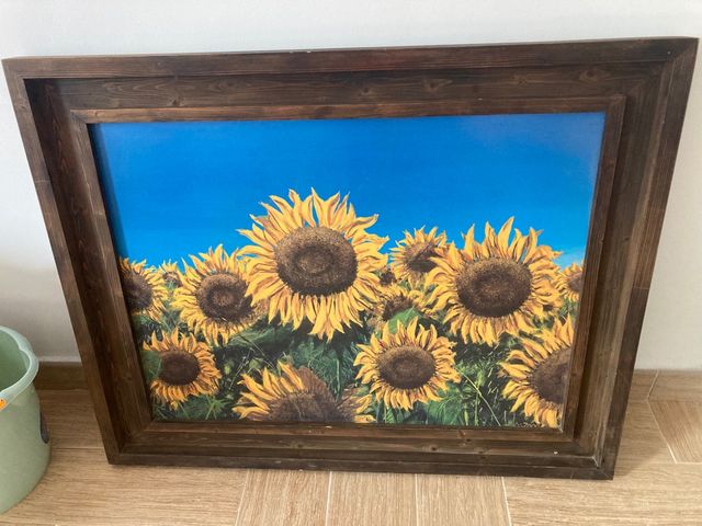 Cuadros espejo y reloj