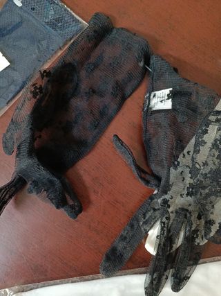 Guanti vari per cerimonie