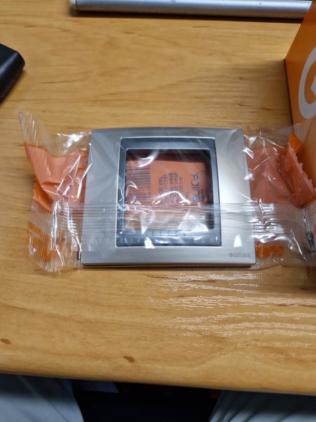 Marco 1 elemento Eunea unica