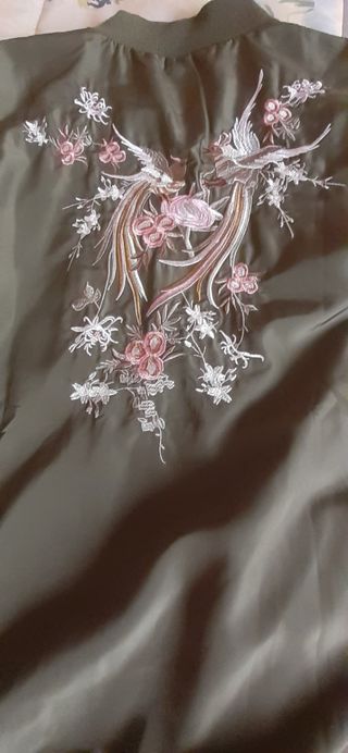 CAZADORA BOMBER MUJER. TALLA L (44). SIN ESTRENAR