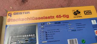 Maletín de Herramientas Géister de 45 Piezas