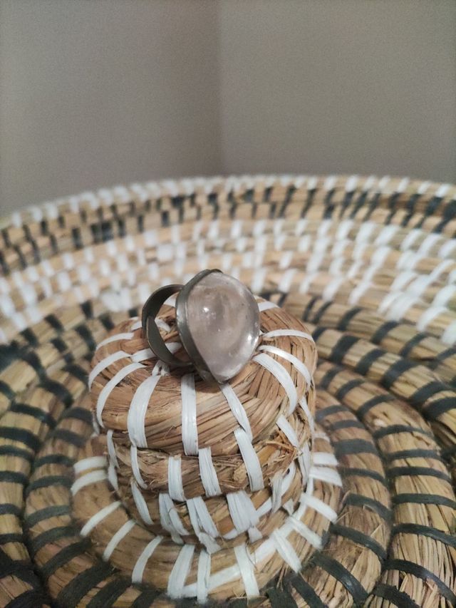 Anillo piedra blanca transparente