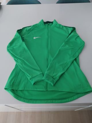 Chaqueta deportiva Nike