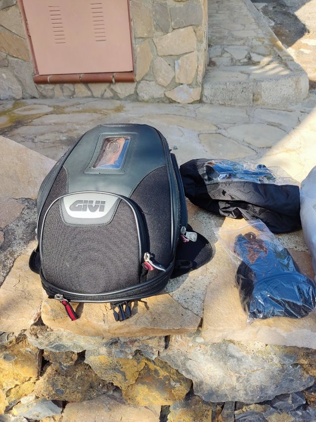 Bolsa Sobre depósito Givi XS300 XStream