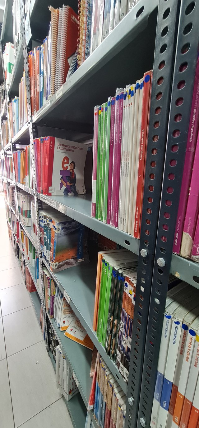 LIBROS DE TEXTO