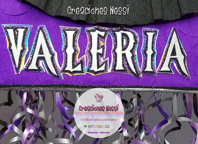 PIÑATA MIÉRCOLES ADDAMS (Merlina, Wednesday)