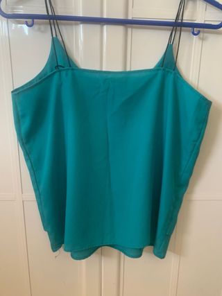 Camisa turquesa tirantas