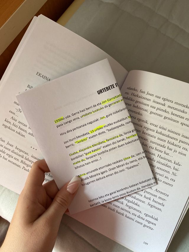 URTEBETE ITSASARGIAN libro