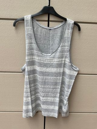 Camiseta tirantes sin mangas dibujo azteca Zara ta