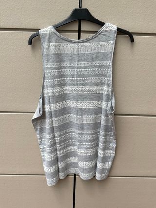 Camiseta tirantes sin mangas dibujo azteca Zara ta