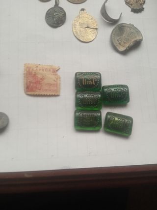 vendo todo está colección de monedas y botones y m