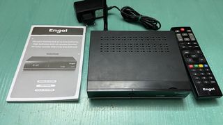Receptor Satélite Engel RS8100HD