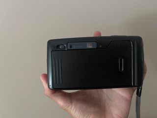 Ricoh. Camara de fotos vintage. Negra