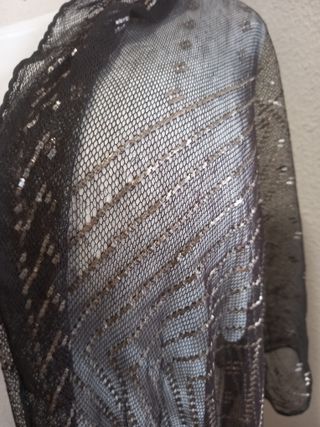 PASMINA BORDADA EN ESTAÑO