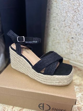 Sandalias cuñas negras