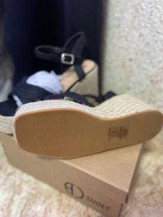 Sandalias cuñas negras