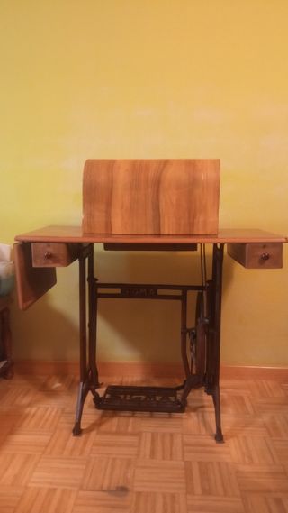 Maquina de coser antigua sigma