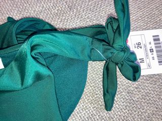 Braguita brasileña bikini marca Lefties