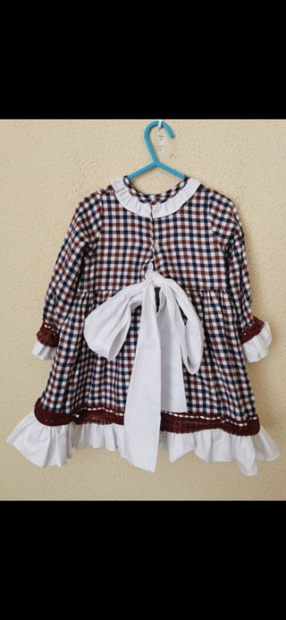 Vestido niña talla 36 meses + capota.