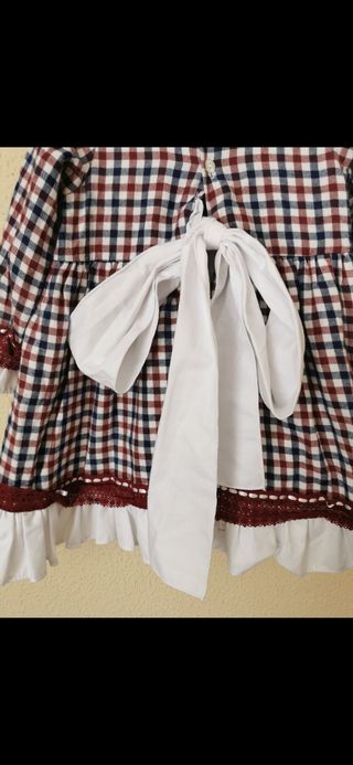 Vestido niña talla 36 meses + capota.