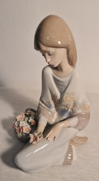 Figura Lladró canción de primavera