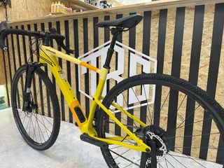 Cannondale Topstone Carbon 2 lefty