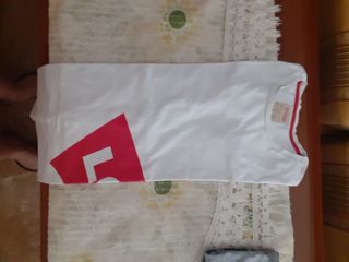Camisetas Levis. Talla 16 años.