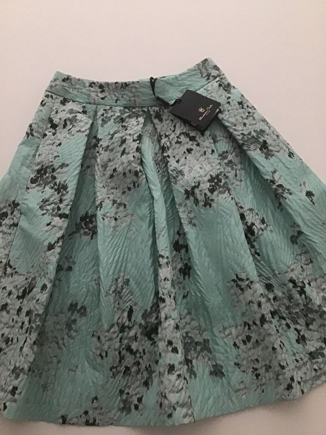 Falda de Massimo Dutti sin estrenar