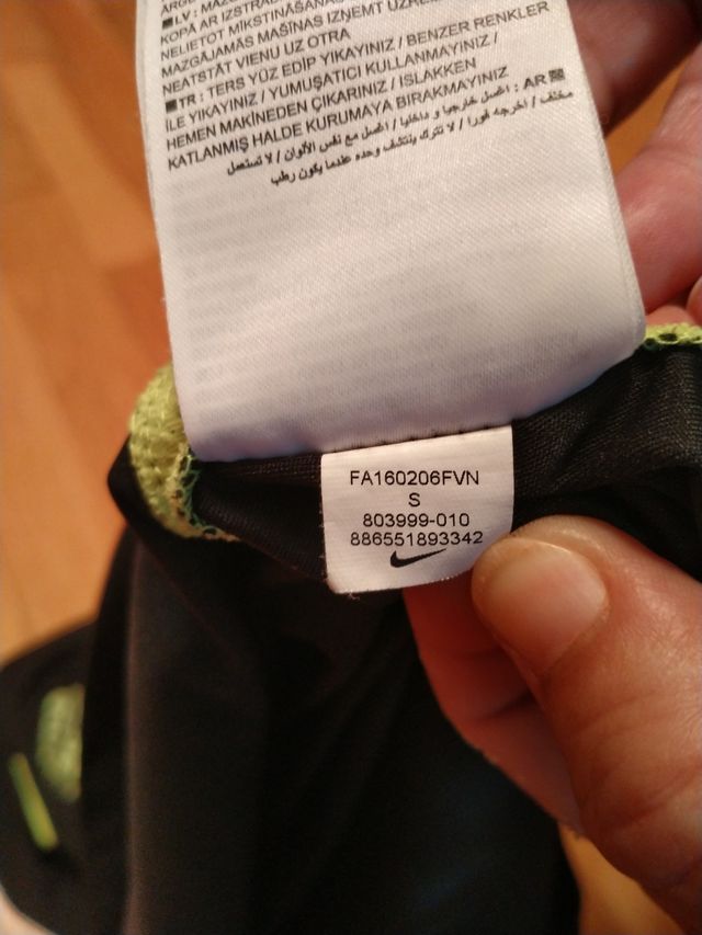 Camiseta deporte Nike niño 8/10 años