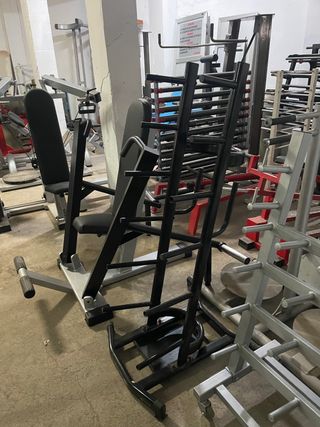 MÁQUINAS DE MUSCULACIÓN