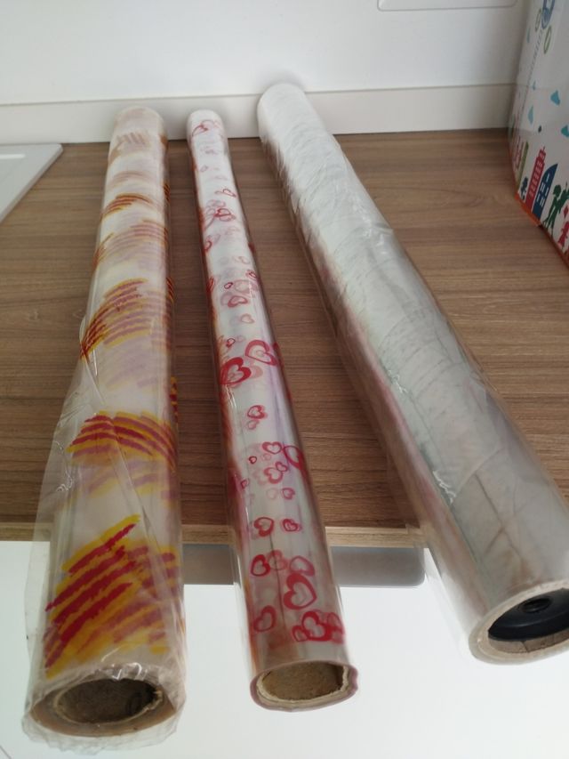 Papel regalo transparente