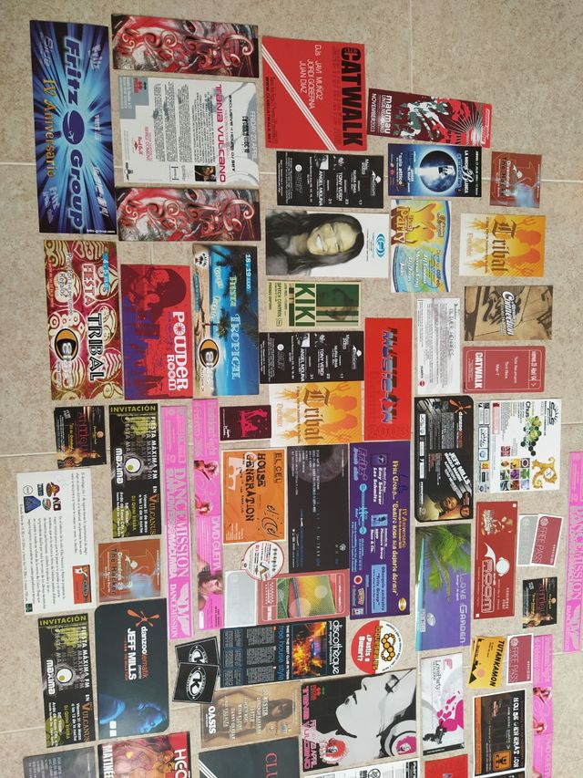 Colección flyers años 2000